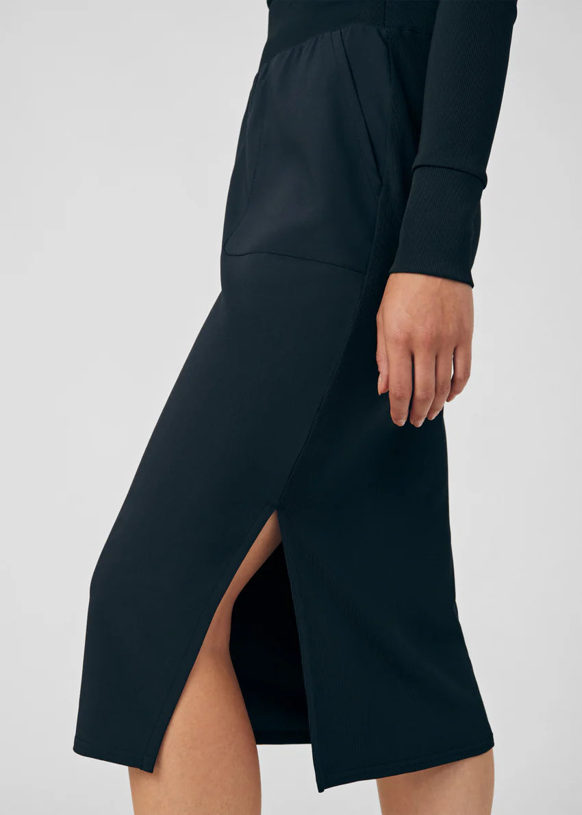 LK603 Forward Scrub Skirt