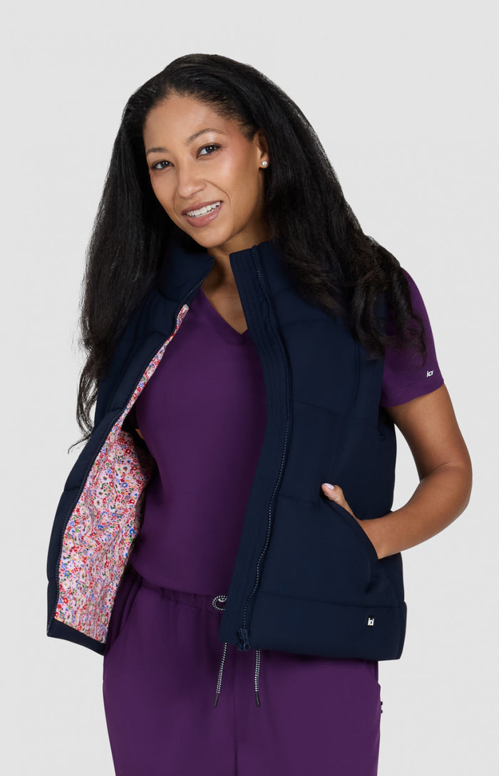 475 - Koi Nula Vest