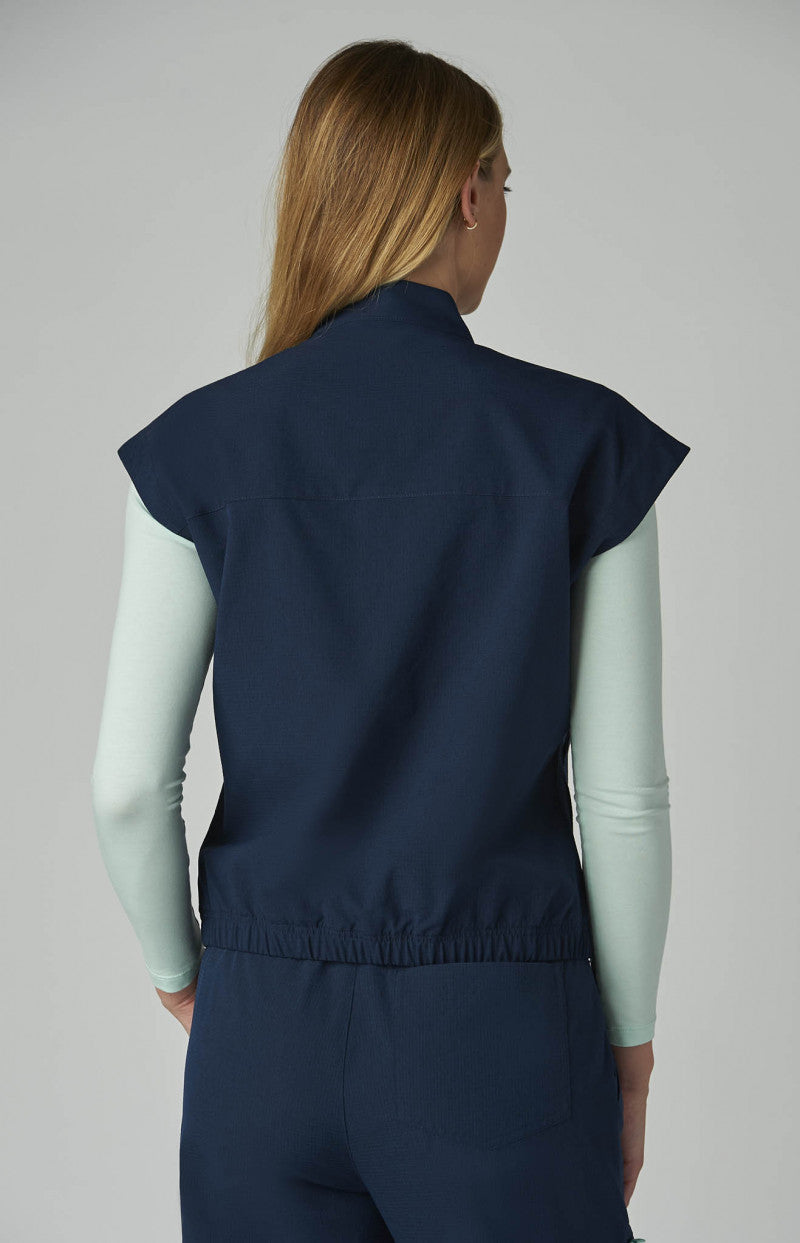 476 - Eloise Vest