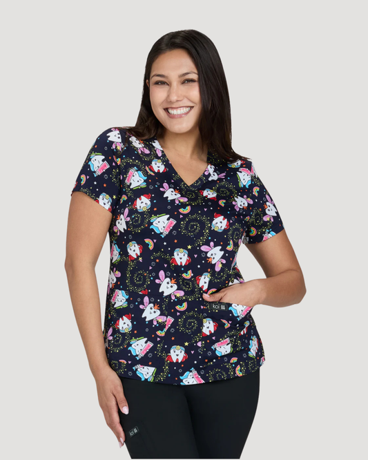 384PR - koi 2-Pocket Stretch Print Top