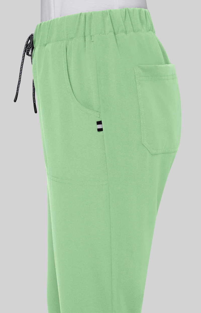 781 - Everyday Hero Pant