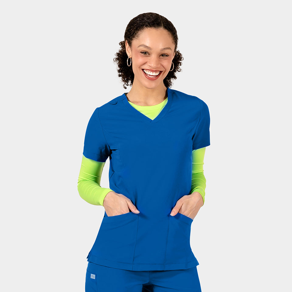 4801 Women’s V-Neck Top