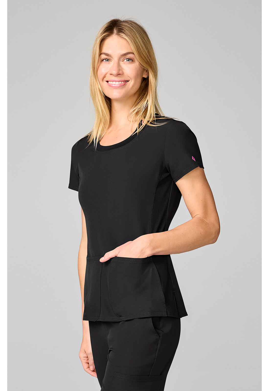 MC00027 Four Pocket Round Neck Top