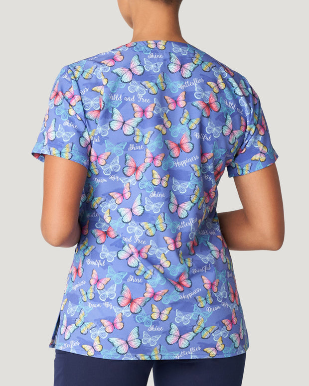 618 - Wild and Free Printed V-Neck Top